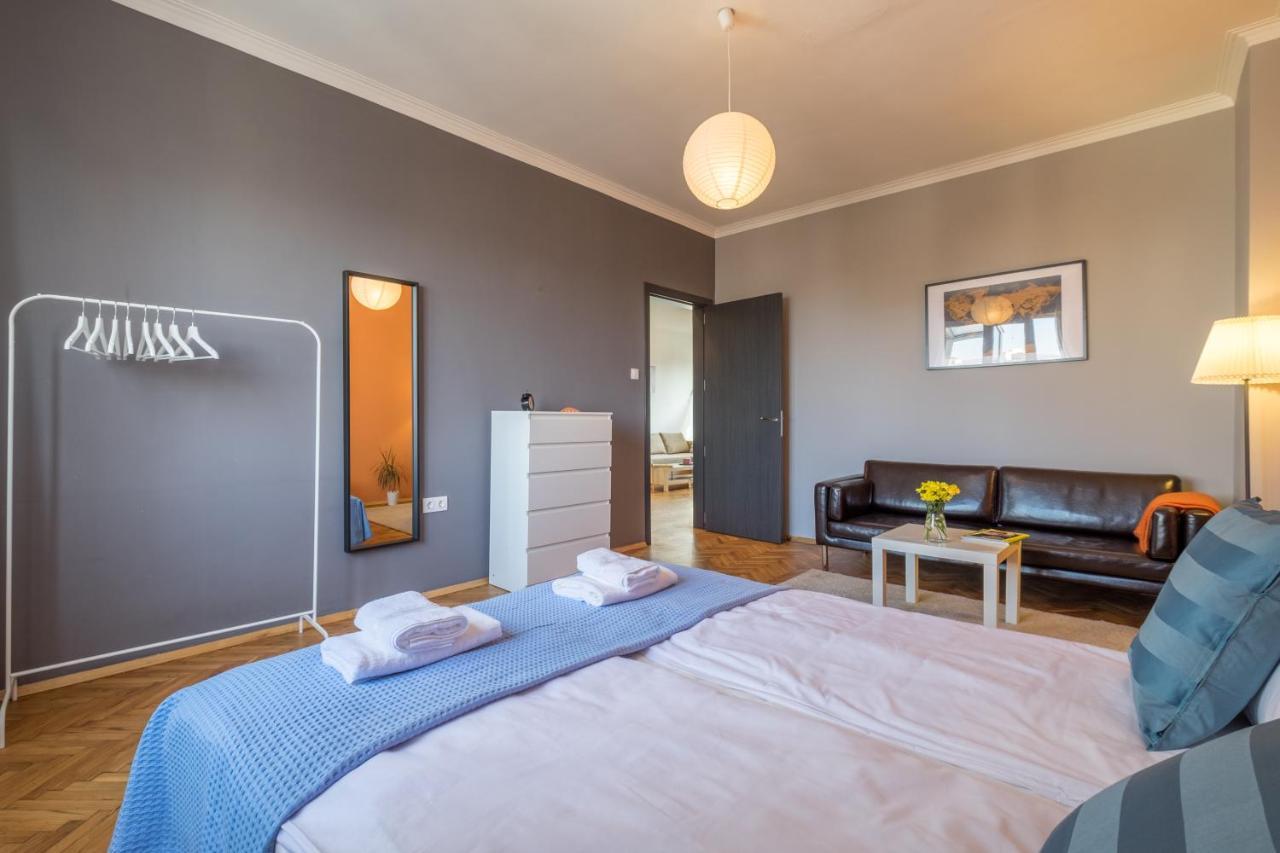 Artistic & Spacious 2Bd Central Apt By Flat Mаnager Sofia Eksteriør billede