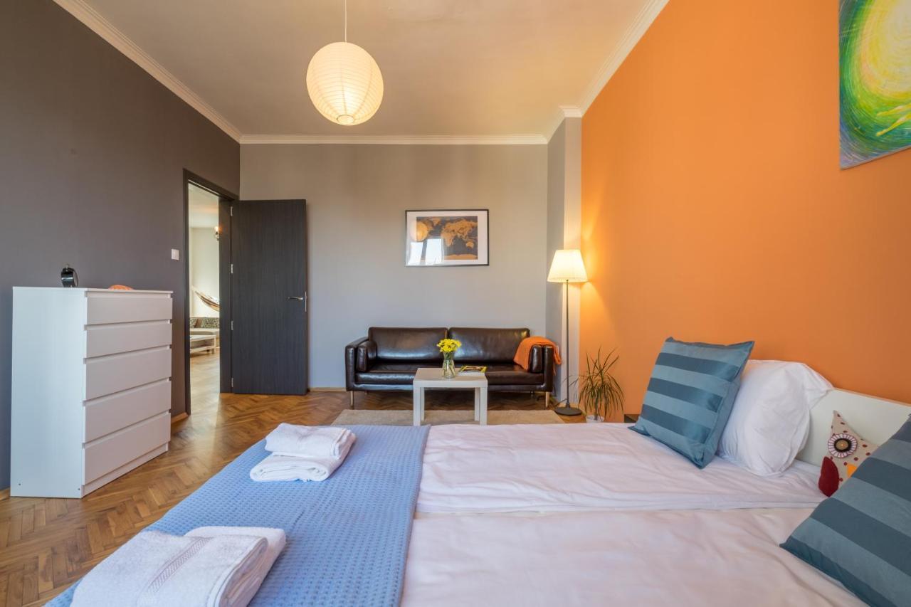 Artistic & Spacious 2Bd Central Apt By Flat Mаnager Sofia Eksteriør billede